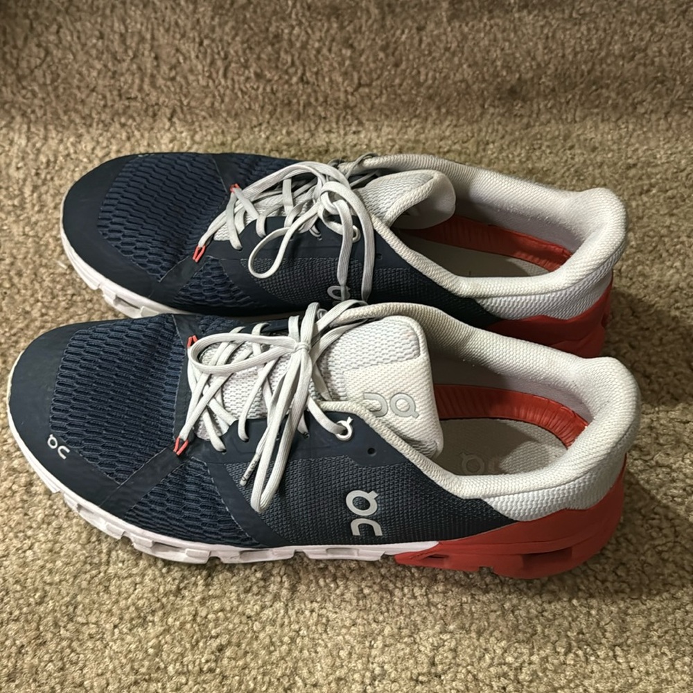 On Cloud Men’s
